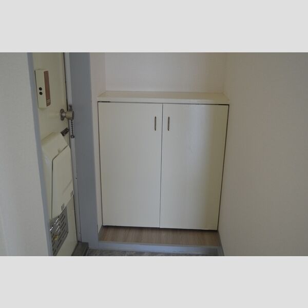 スカイハイツ池田　A シューズボックス有