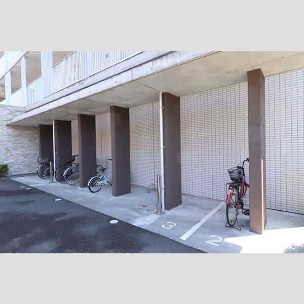 フェアレーンアネックス 自転車駐輪場(台数制限有)