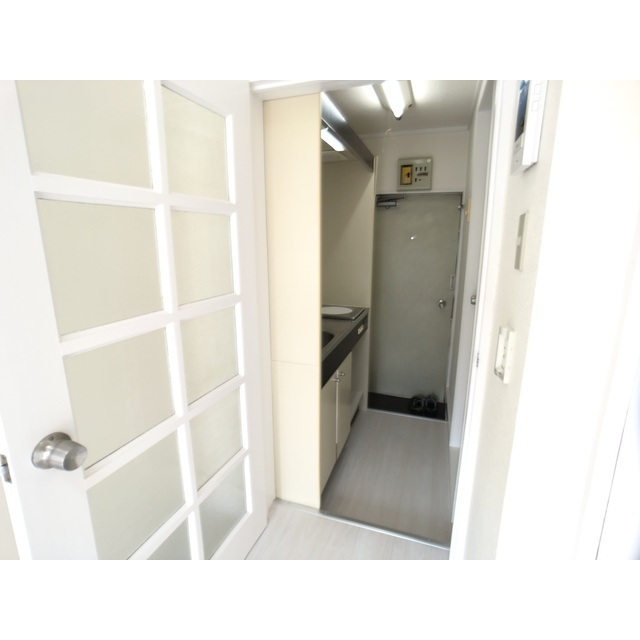 リモード本厚木B棟208号室 内観