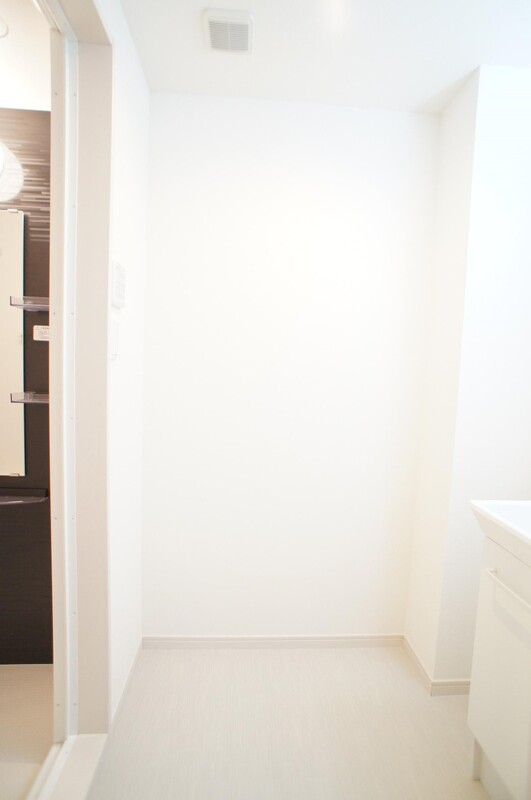 リブリ・ホーリー鎌倉1階 洗面