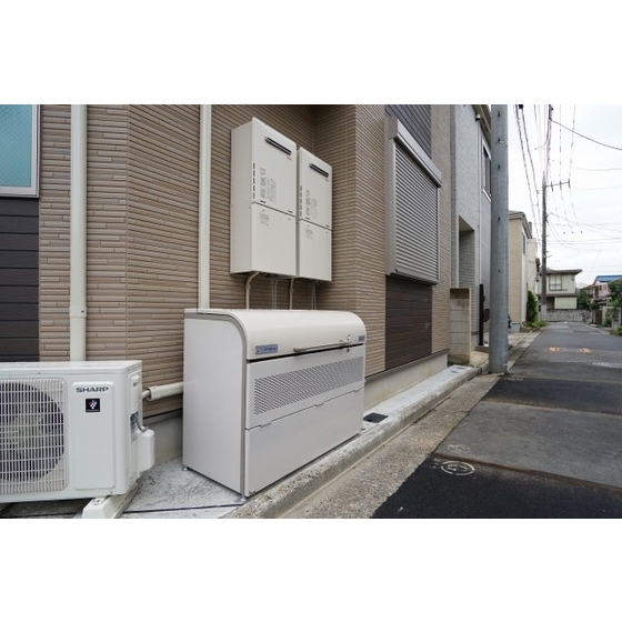 グランドール足立0201号室 ゴミ置き場