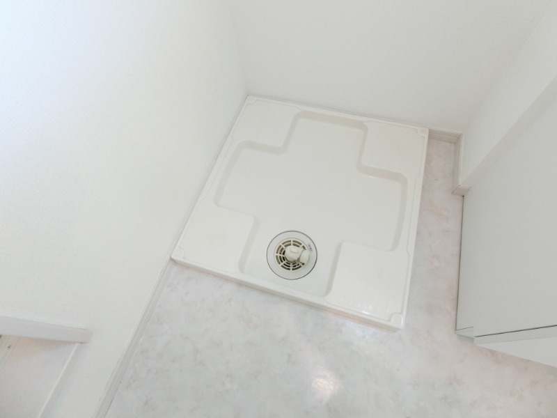 クレフラスト北小金Ｂ2階 室内洗濯機置き場