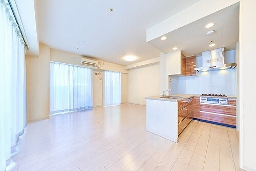 テラス東陽町ネクスタワー リビング・ダイニング　CG家具消し※2023年12月撮影