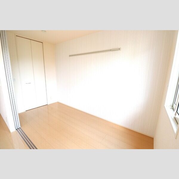 プルメリア103号室 洋室