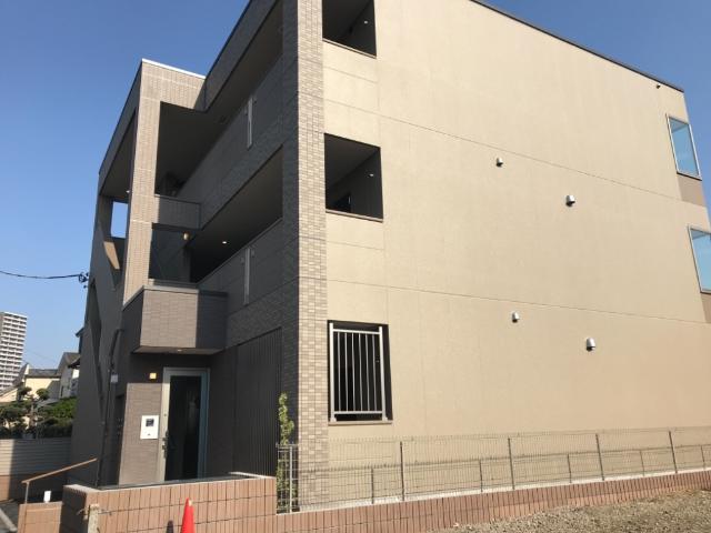 アクアマリン 外観写真（昼）