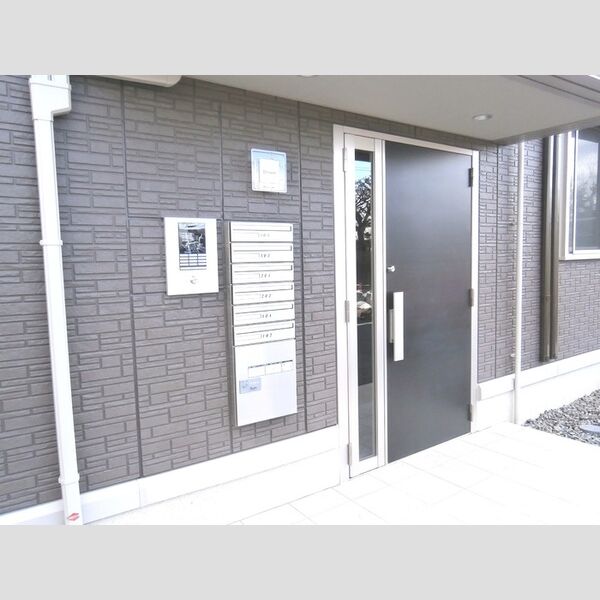 ロイヤルレジデンス エントランス