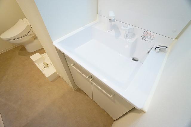 Weave Base Itabashi Honcho1階 洗面所