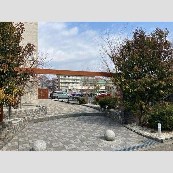 ブリランテ　B エントランス