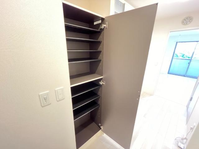 エクセレント和光 下駄箱