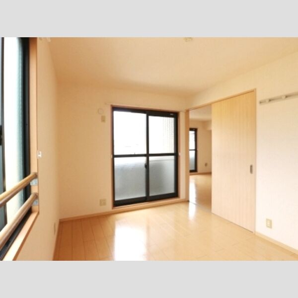 アルファタウン天王台E301号室 洋室5.5帖