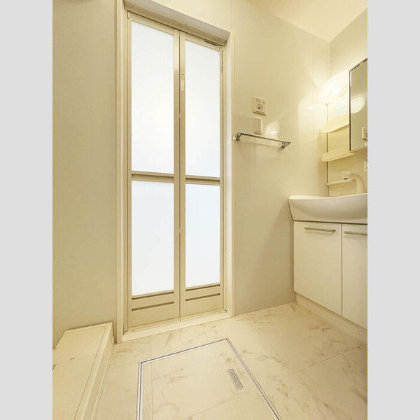 メルヴェーユK　A201号室 洗面室