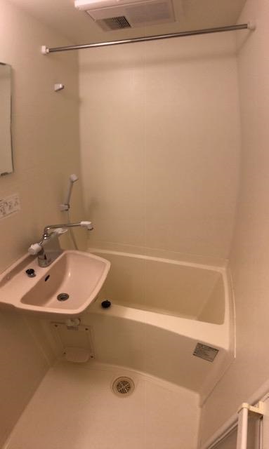 レオパレス花菜110号室 お風呂