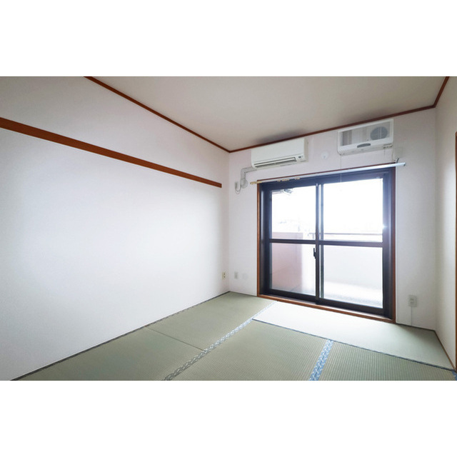 ラークハイツ座間4階 内観