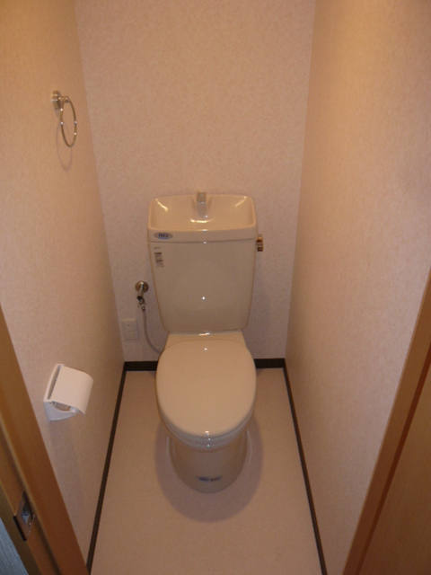 ルシェロ壱番館 トイレ