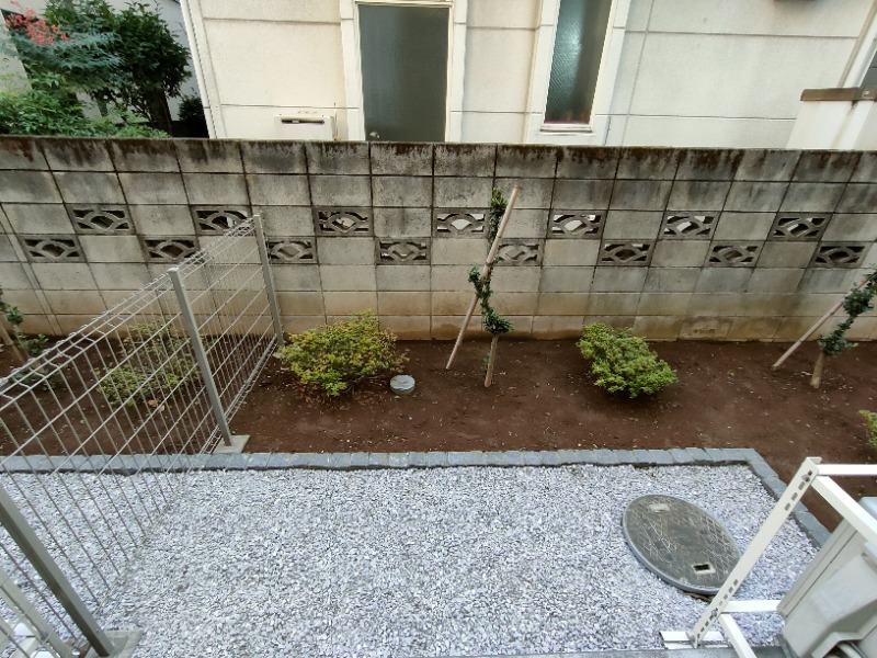 エルミタージュ上鷺宮1階 バルコニー