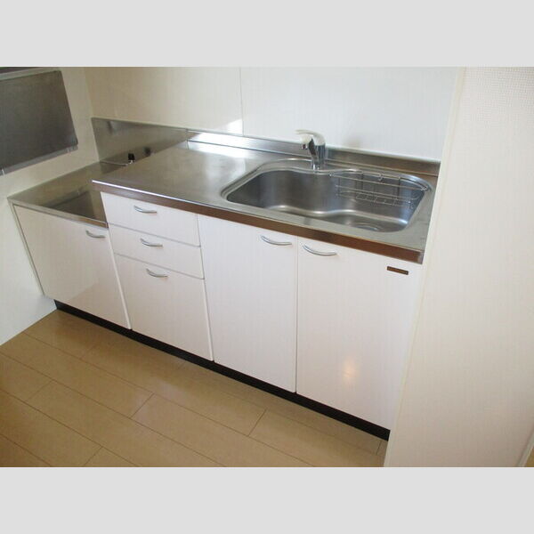 ロジュマン マエバラC C301(キッチン)