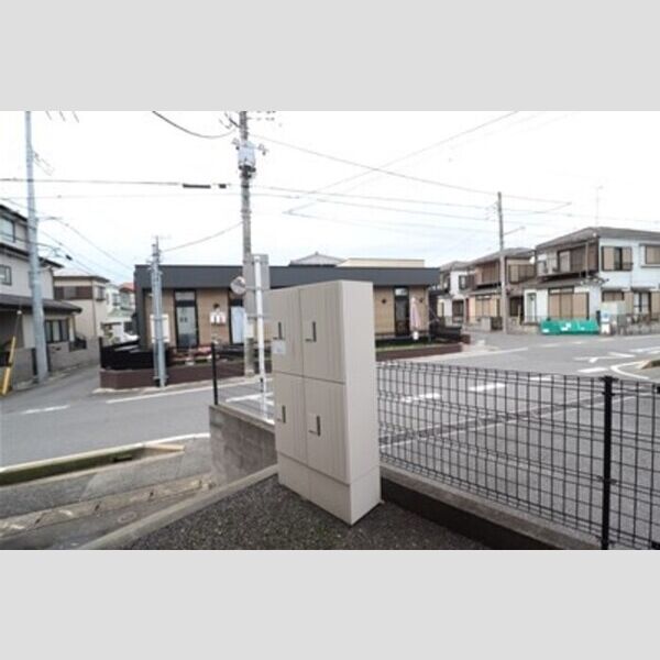 セントラル松ヶ丘 宅配ボックス