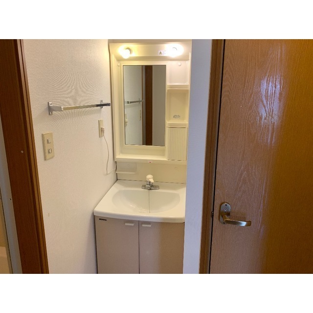 サンパティークB 内観