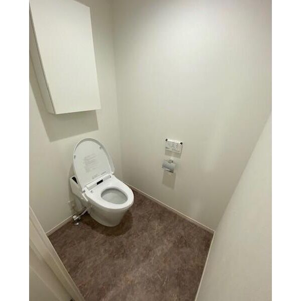 モアナコート南流山203号室 トイレ