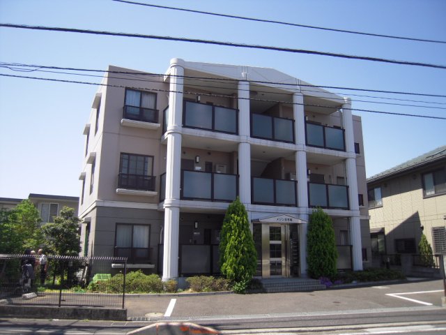 メゾン北寺尾 駐車場