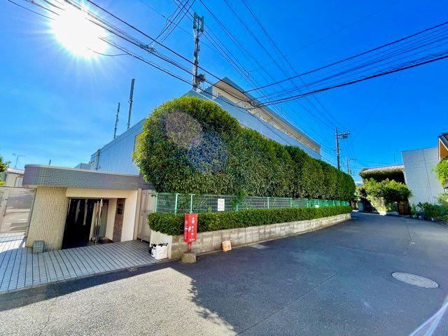 メゾンエクレーレ江古田の外観画像