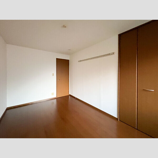 グランシャリオ106号室 洋室約8.0帖