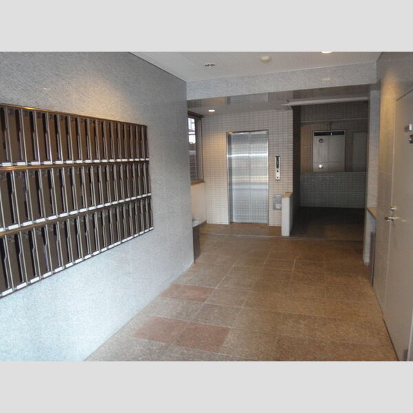 カスタリア要町 ロビー