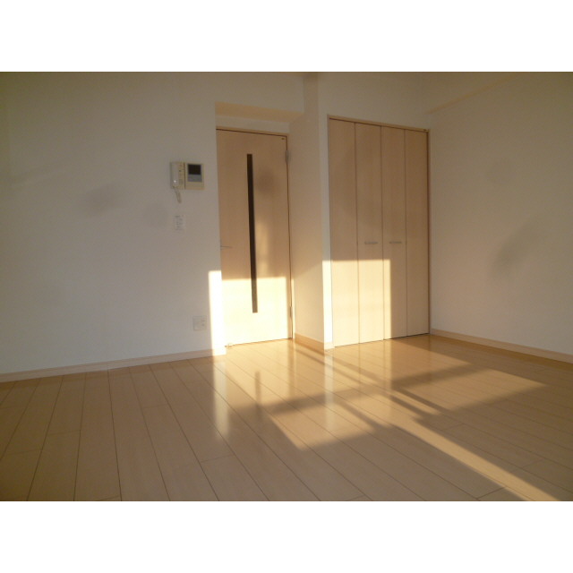 Y&H平塚 リビング