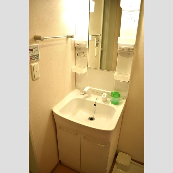 グレースメゾン101号室 洗髪洗面化粧台