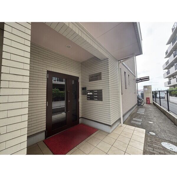 Sepia　Court　F203号室 エントランス