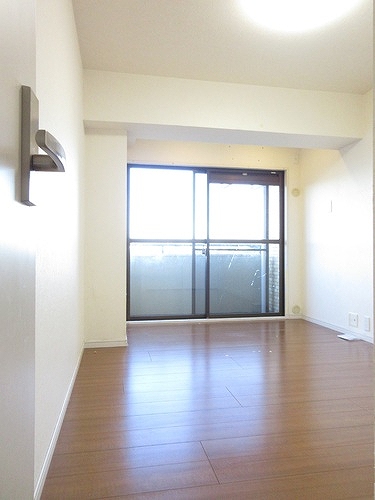 ライオンズマンション都立家政4階 同建物別部屋の参考画像