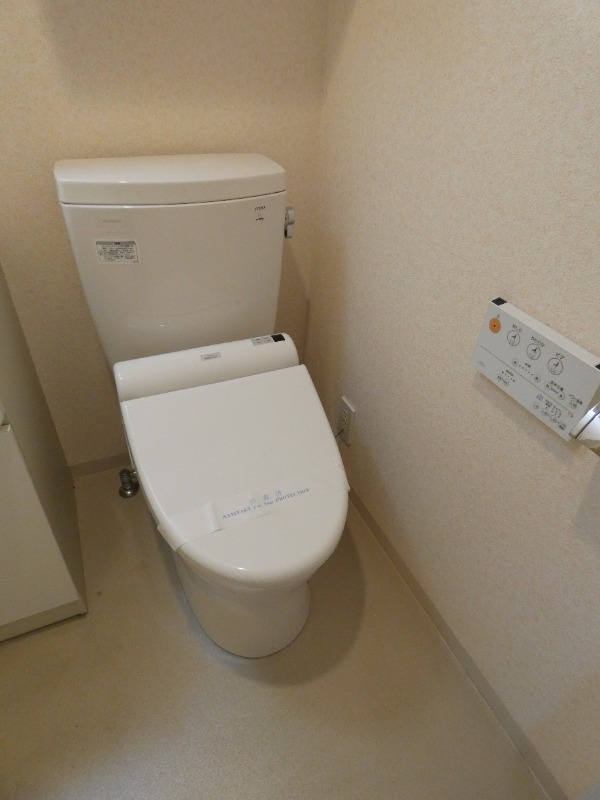 シュールフローレ1階 写真は別の部屋のものです