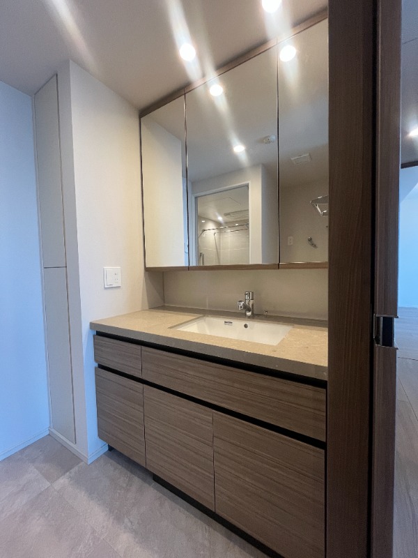 プラウドタワー目黒MARC26階 洗面