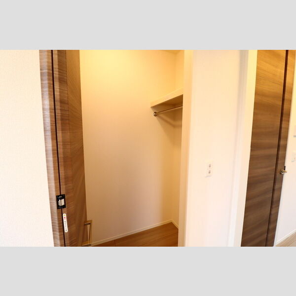 芝久保翠亭102号室 クローゼット(洋室)