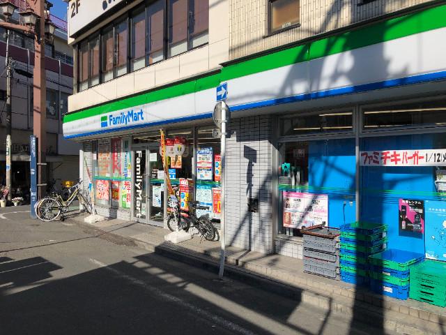 ユーコート国立3階 ファミリーマート海田東四丁目店