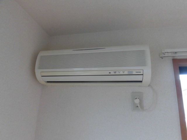 グレース吉岡0101号室 エアコン