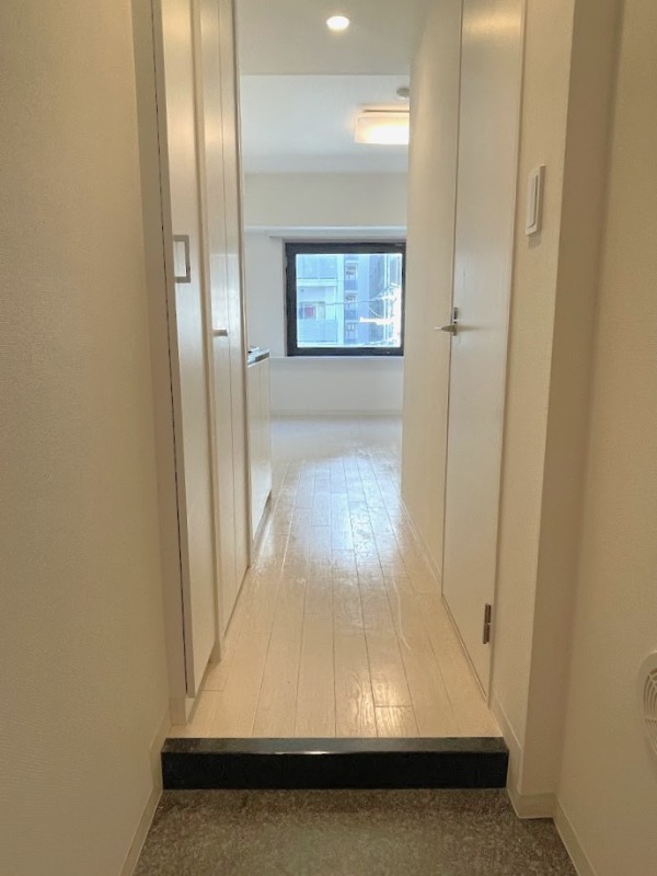 ＳＯＣＩＥＴＹ　ＳＥＡＳＯＮＳ(D-015) 玄関