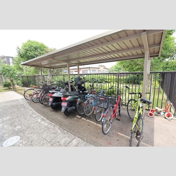 リビングタウン稲毛の杜　A 駐輪場