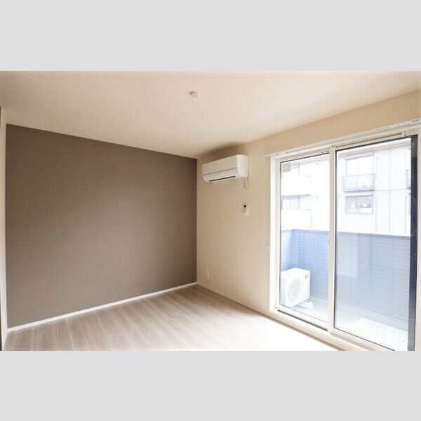 フライハイト201号室 洋室