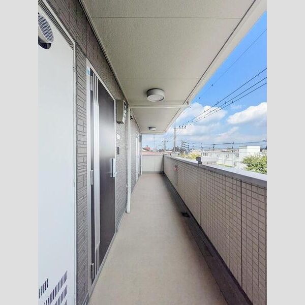 glorious エントランス