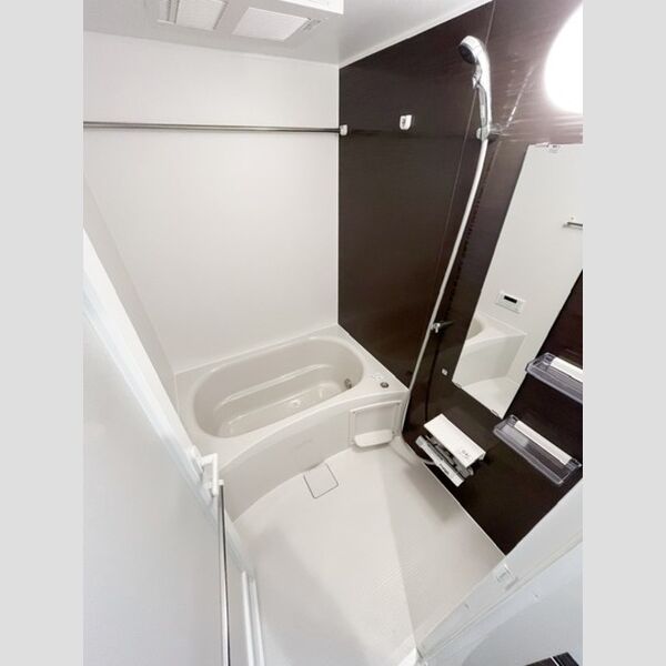 ロイジェント山王 浴室