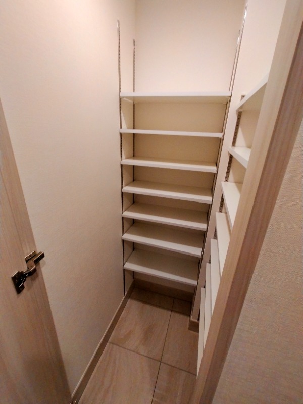 シーズンフラッツ押上テラス5階 玄関