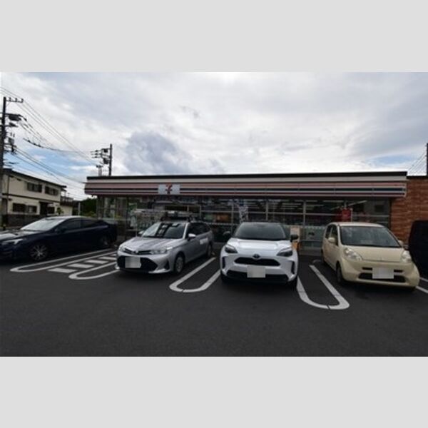 ジェルベーラ東柏ケ谷 セブンイレブン海老名東柏ヶ谷2丁目店(383m徒歩約5分)