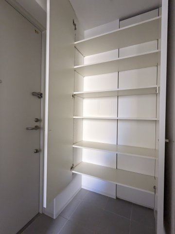 ルーデンスときわ台Ⅱ0503号室 収納