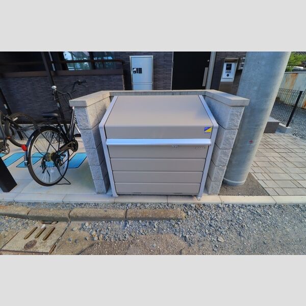 MAISON ETOILE ゴミストッカー