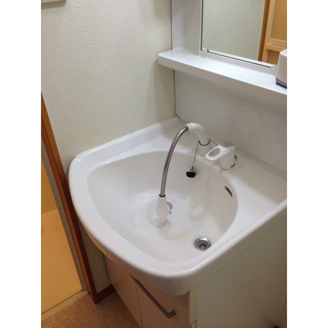 エース池田 内観