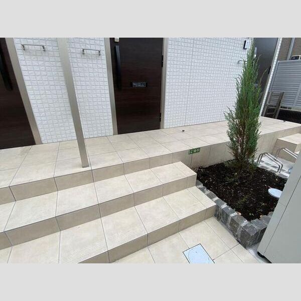 シンシア野沢 エントランス