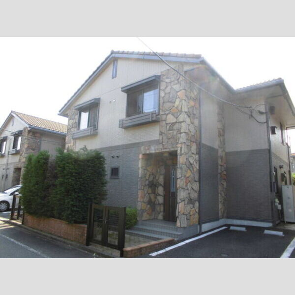 Green Forest聖蹟E102号室 外観