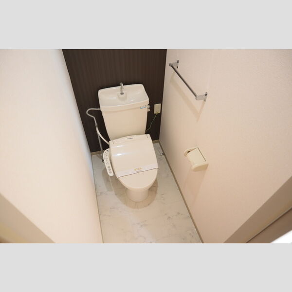 パークレジデンス201号室 温水洗浄暖房便座