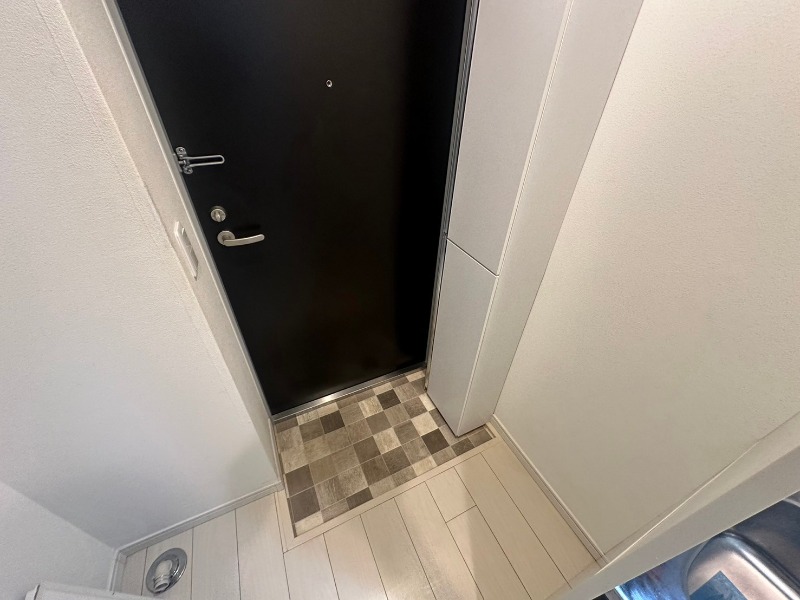 CREAL王子North2階 玄関